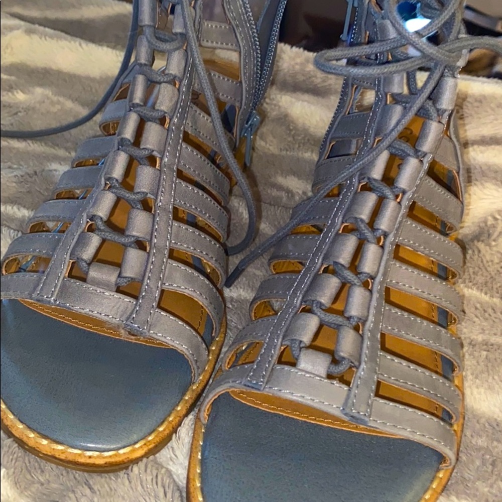 Comfortiva Blue Gray Gladiator Lace-Up Sandals